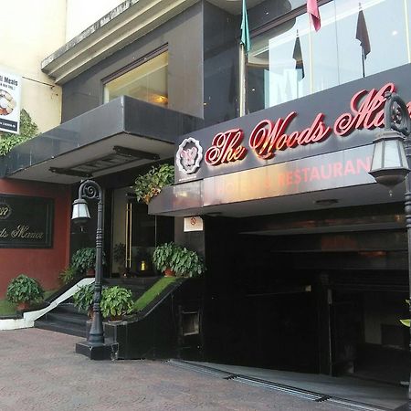Hotel The Woods Manor Mg Road Kochi Exterior foto