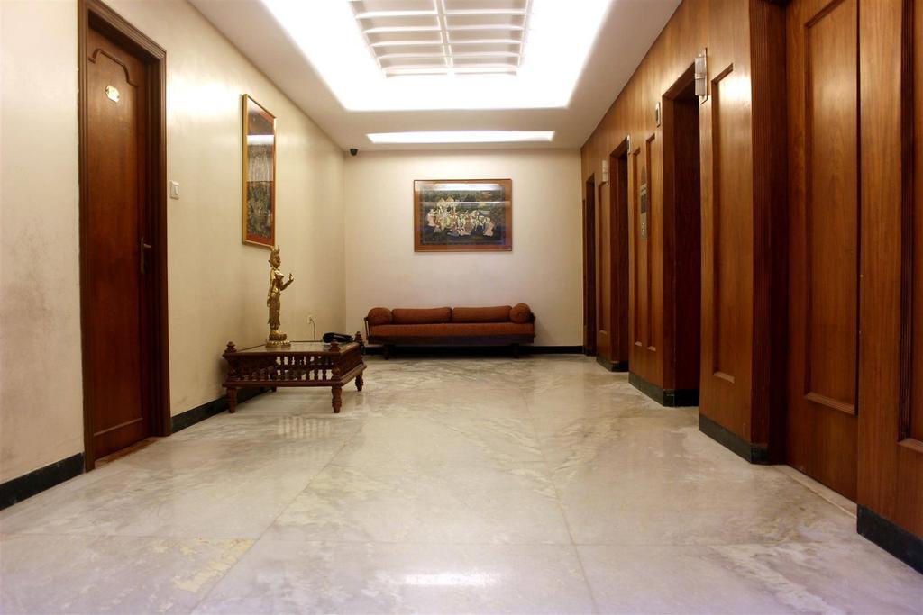 Hotel The Woods Manor Mg Road Kochi Exterior foto